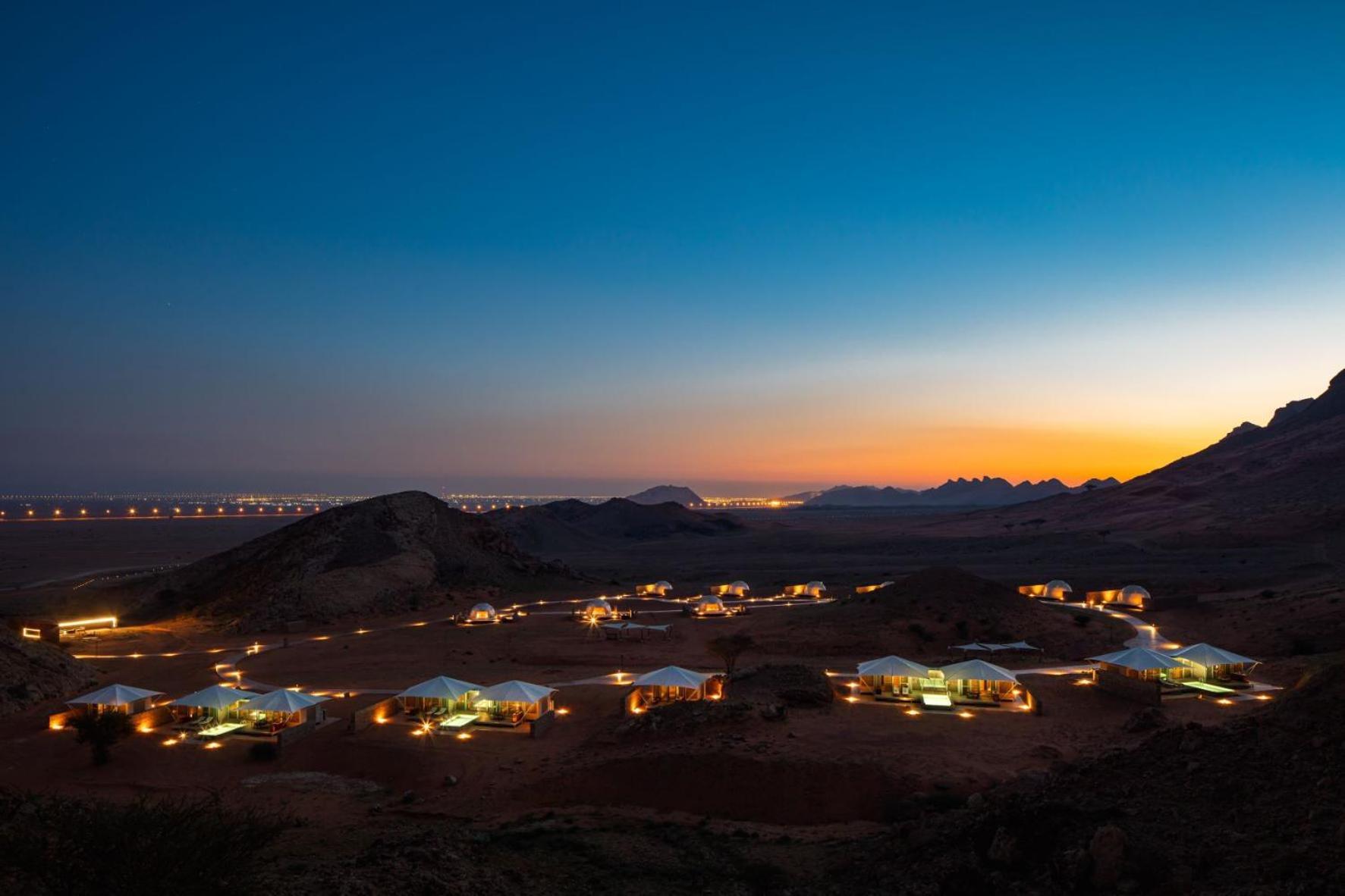 فندق Moon Retreat By Sharjah Collection المظهر الخارجي الصورة